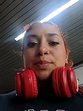 Snapshot of Mariana-94 chatting on May 14, 2026, 2:24 pm Mariana-94 online show from May 14, 2026, 2:24 pm