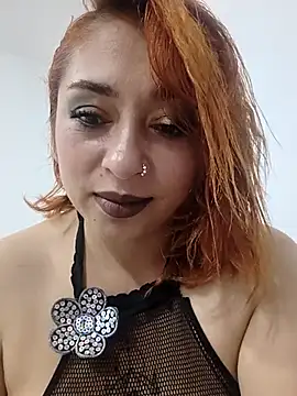 Snapshot of Mariana-94 chatting on July 4, 2026, 12:00 pm Mariana-94 online show from July 4, 2026, 12:00 pm