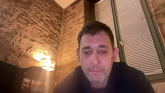 Snapshot of tamtamat46 chatting on January 7, 2026, 9:17 pm tamtamat46 online show from January 7, 2026, 9:17 pm