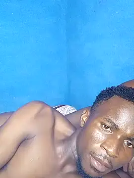 Snapshot of King00219 chatting on December 21, 2025, 8:38 pm King00219 online show from December 21, 2025, 8:38 pm