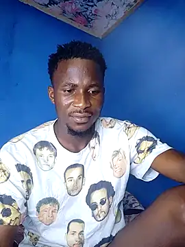 Snapshot of King00219 chatting on January 13, 2026, 10:15 pm King00219 online show from January 13, 2026, 10:15 pm