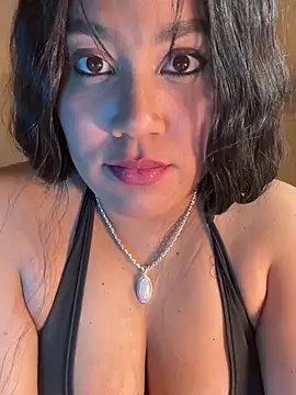 Snapshot of Myonlyprincess1 chatting on June 30, 2026, 4:35 am Myonlyprincess1 online show from June 30, 2026, 4:35 am