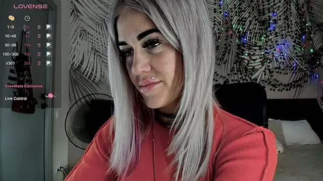 Kira Key online show from February 26, 2026, 1:48 am