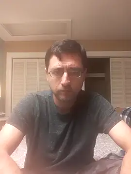 Snapshot of Gearsuit chatting on November 15, 2025, 6:11 am Gearsuit online show from November 15, 2025, 6:11 am