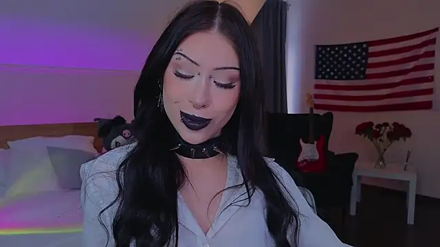 Snapshot of venomeowww__ chatting on February 6, 2026, 4:50 am venomeowww online show from February 6, 2026, 4:50 am