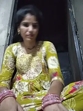 Snapshot of Riya_jaan12 chatting on May 27, 2026, 5:43 pm Riya jaan12 online show from May 27, 2026, 5:43 pm