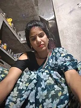 Snapshot of Riya_jaan12 chatting on May 29, 2026, 2:42 am Riya jaan12 online show from May 29, 2026, 2:42 am