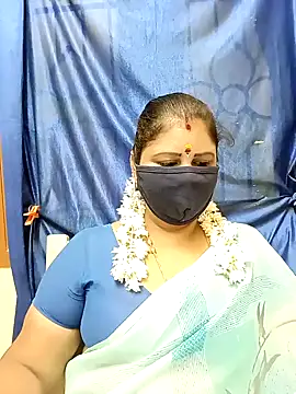 Snapshot of sushma26 chatting on September 25, 2025, 7:56 am sushma26 online show from September 25, 2025, 7:56 am