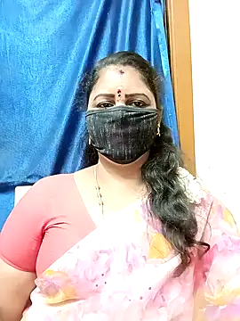 sushma26 online show from April 7, 2026, 5:24 pm