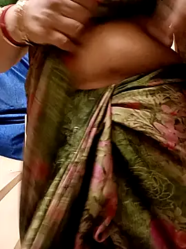 Snapshot of sushma26 chatting on May 18, 2026, 6:47 pm sushma26 online show from May 18, 2026, 6:47 pm