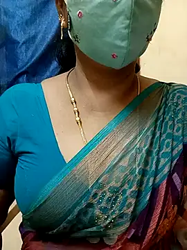 Snapshot of sushma26 chatting on July 12, 2026, 7:10 am sushma26 online show from July 12, 2026, 7:10 am