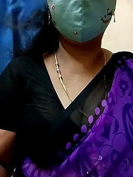 Snapshot of sushma26 chatting on July 21, 2026, 5:32 am sushma26 online show from July 21, 2026, 5:32 am