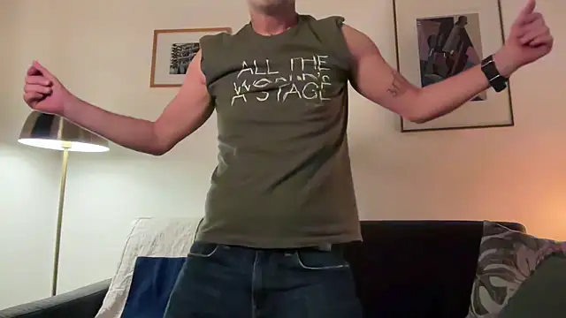 Milkywaymen online show from April 29, 2026, 7:53 pm