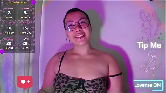 Snapshot of Cherry_vald chatting on June 9, 2026, 1:45 pm Cherry vald online show from June 9, 2026, 1:45 pm