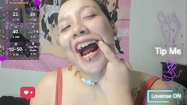Snapshot of Cherry_vald chatting on June 11, 2026, 2:04 pm Cherry vald online show from June 11, 2026, 2:04 pm