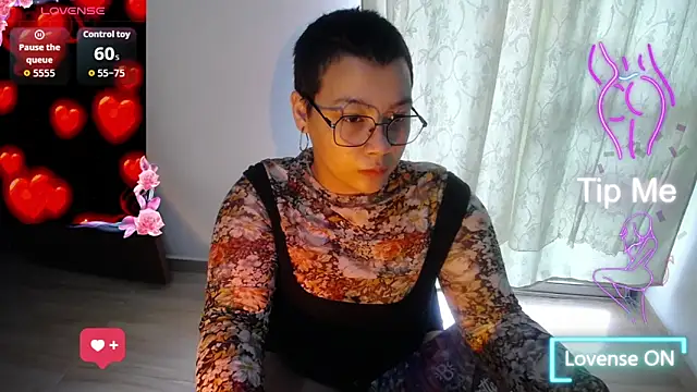Snapshot of Cherry_vald chatting on June 17, 2026, 11:56 am Cherry vald online show from June 17, 2026, 11:56 am