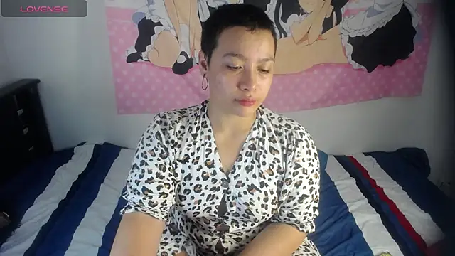 Snapshot of Cherry_vald chatting on June 18, 2026, 2:32 pm Cherry vald online show from June 18, 2026, 2:32 pm