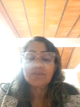 Vickysweeeettt online show from April 27, 2026, 2:09 am