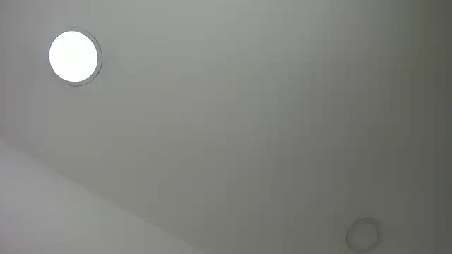 scarletross  online show from March 4, 2026, 2:23 pm