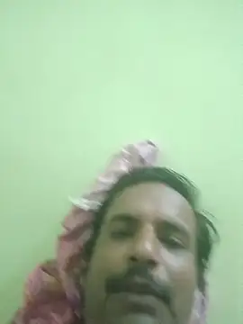 Snapshot of vardh033 chatting on September 23, 2025, 5:27 pm vardh033 online show from September 23, 2025, 5:27 pm