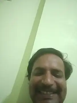 Snapshot of vardh033 chatting on September 26, 2025, 7:07 pm vardh033 online show from September 26, 2025, 7:07 pm