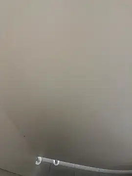 Aambre95Esexy online show from November 6, 2025, 7:53 am