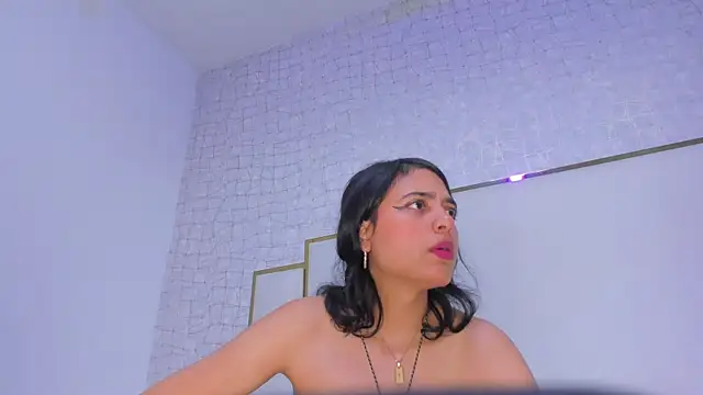 thalia888  online show from January 14, 2026, 7:30 pm