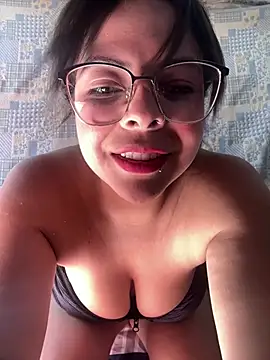 MiaCollinssx online show from July 31, 2026, 2:16 pm