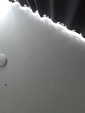 caronicole77 online show from November 6, 2025, 9:37 pm