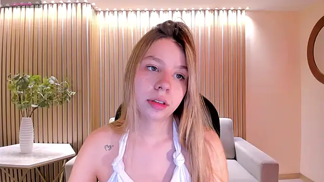 TiffannySins online show from July 29, 2026, 5:27 am