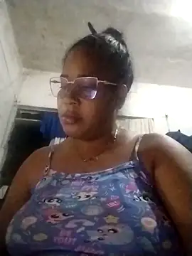 Big ass submissive online show from October 18, 2025, 12:24 am