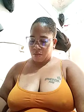 Big ass submissive online show from April 23, 2026, 12:40 pm