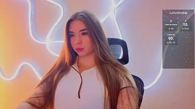 Snapshot of evapuffy chatting on November 11, 2025, 10:15 am evapuffy online show from November 11, 2025, 10:15 am