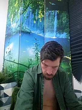 Snapshot of welcome-to-the-jungle chatting on October 17, 2025, 8:06 am welcome-to-the-jungle online show from October 17, 2025, 8:06 am