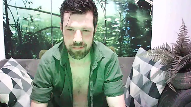 Snapshot of welcome-to-the-jungle chatting on March 15, 2026, 9:21 pm welcome-to-the-jungle online show from March 15, 2026, 9:21 pm