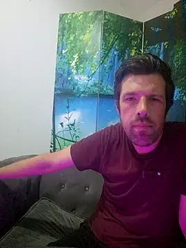 welcome-to-the-jungle online show from August 3, 2026, 7:17 pm