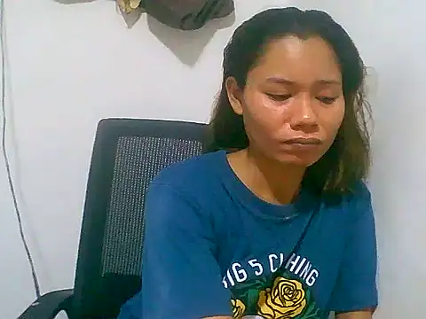 Snapshot of Sweeetgurll chatting on June 13, 2026, 12:03 pm Sweeetgurll online show from June 13, 2026, 12:03 pm