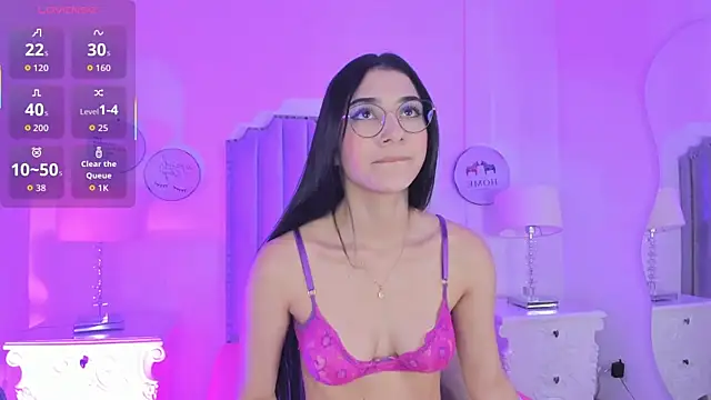 Snapshot of Alison_Carde05 chatting on February 17, 2026, 11:40 am Alison Carde05 online show from February 17, 2026, 11:40 am