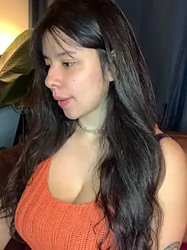 Snapshot of Canneela chatting on October 3, 2025, 5:21 pm Canneela online show from October 3, 2025, 5:21 pm