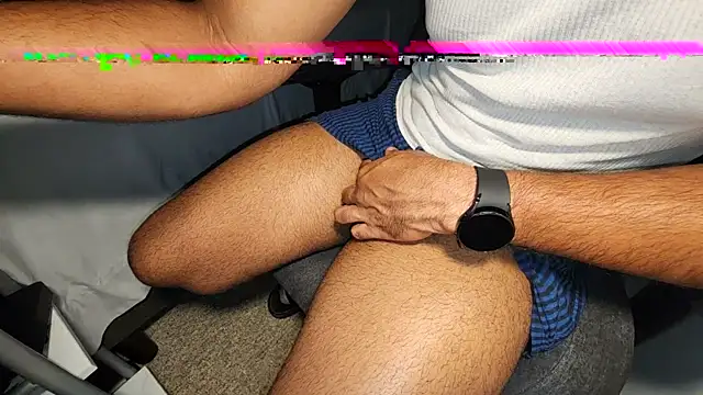 Snapshot of catt18 chatting on September 19, 2025, 3:52 am catt18 online show from September 19, 2025, 3:52 am