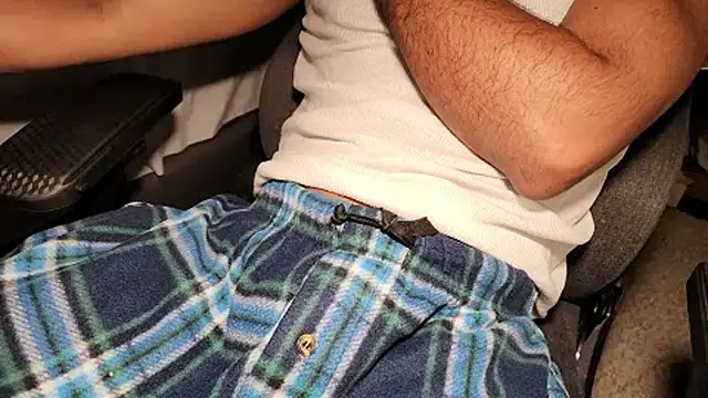 Snapshot of catt18 chatting on March 8, 2026, 2:48 am catt18 online show from March 8, 2026, 2:48 am