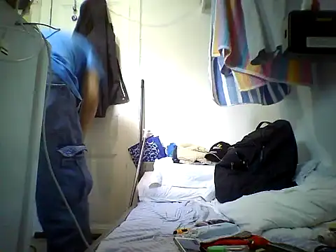 Snapshot of masculado69 chatting on October 31, 2025, 11:44 am masculado69 online show from October 31, 2025, 11:44 am