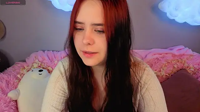 Alis Platt online show from May 2, 2026, 1:21 am