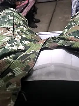 lamejorpene online show from October 17, 2025, 1:57 pm