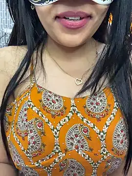 Riya-6969 online show from April 26, 2026, 4:43 am