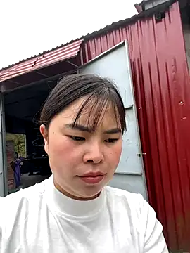 Snapshot of han-cute chatting on December 20, 2025, 2:29 am han-cute online show from December 20, 2025, 2:29 am