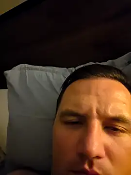 spouicke online show from November 26, 2025, 10:44 pm