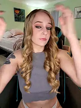  Karizma  online show from December 2, 2025, 12:43 pm