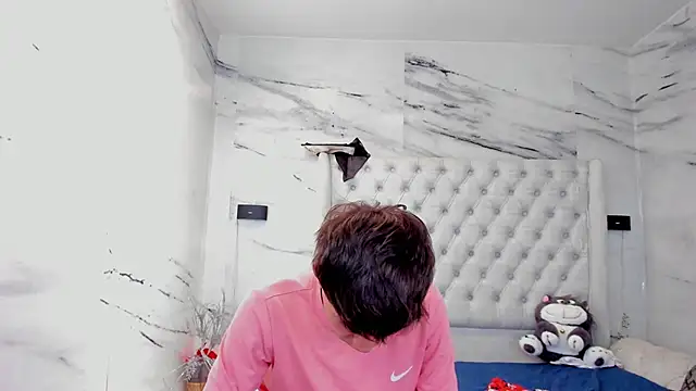 Ari and Storm online show from January 17, 2026, 3:50 pm