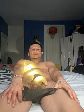 stevo170t online show from February 15, 2026, 9:55 pm